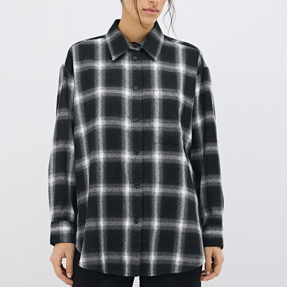 Chemise carrée pour femmes avec coupe décontractée et tissu doux Chic und Stil