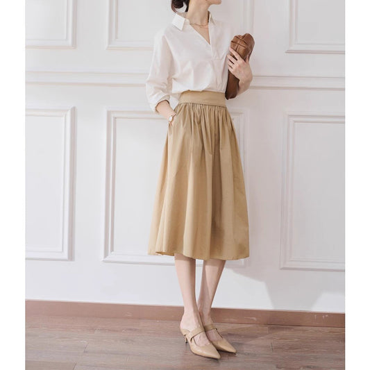 Fluid midi skirt for women with elastic waistband Chic und Stil