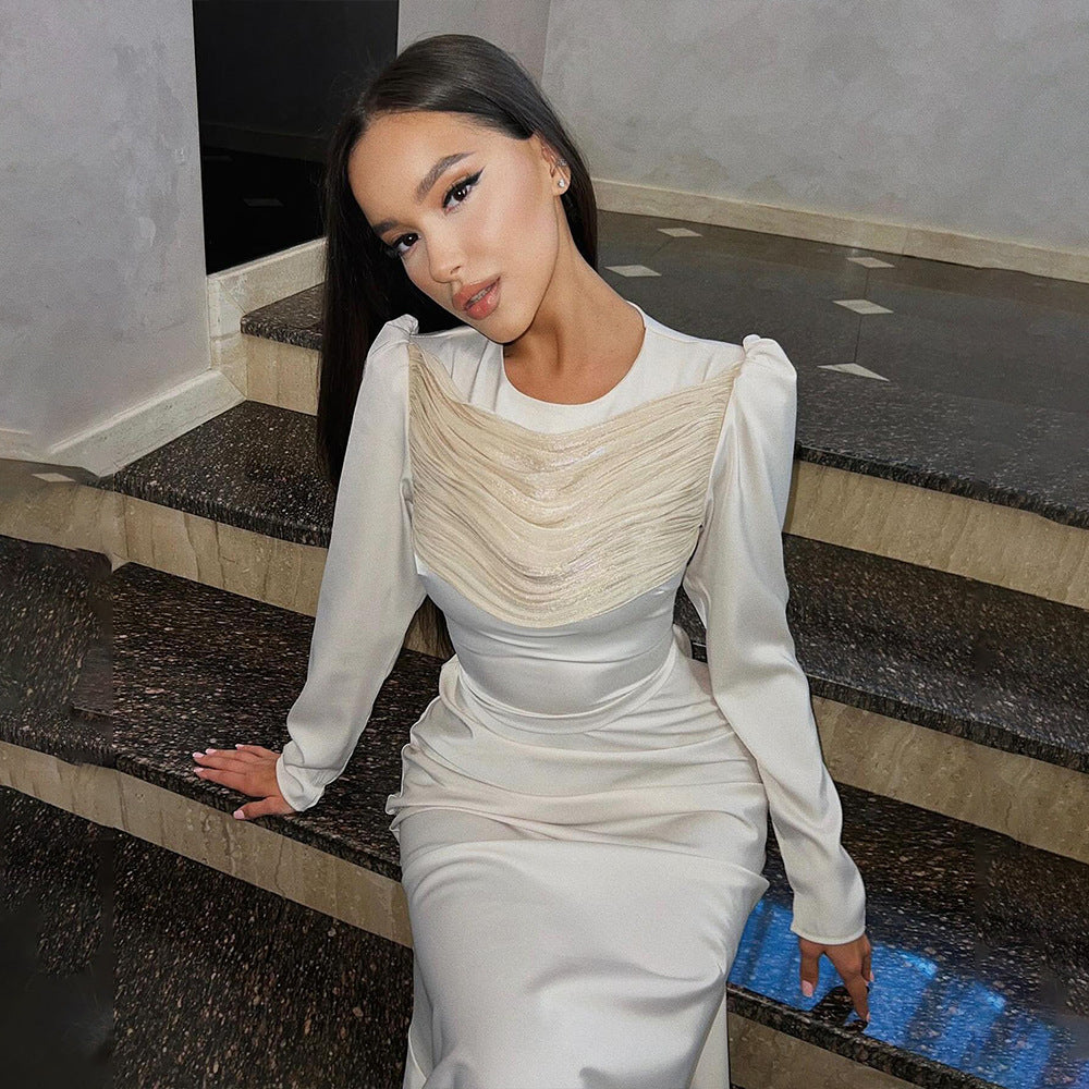 Dames Élégant Maxi Robe avec des détails de drapé raffinés et des manches longues Chic und Stil