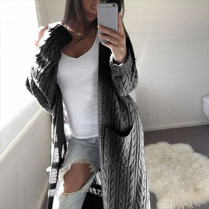 Veste en tricot pour femmes avec motif en cable et grandes poches Chic und Stil