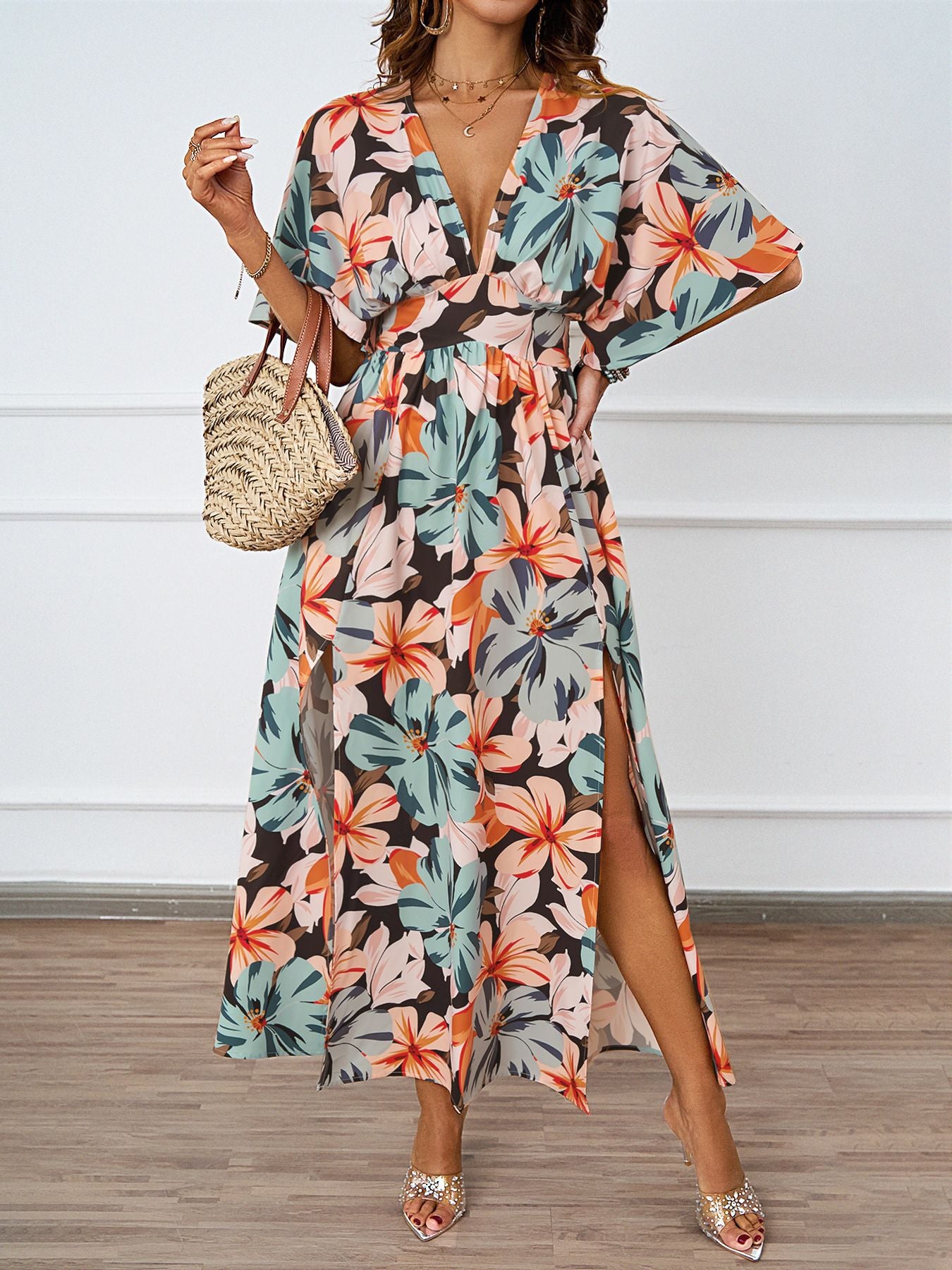 Robe maxi florale femme avec décolleté en V profond et fentes latérales Chic und Stil