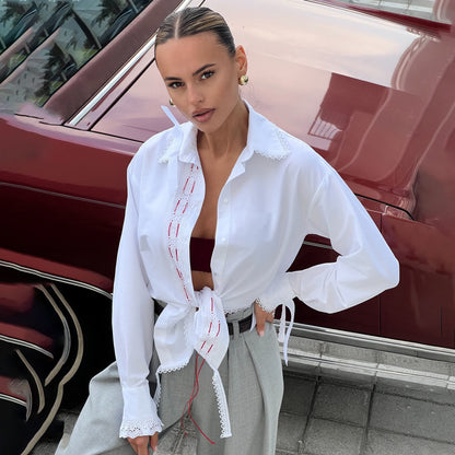 Dames Élégante et polyvalente blouse avec ceinture ajustable Chic und Stil