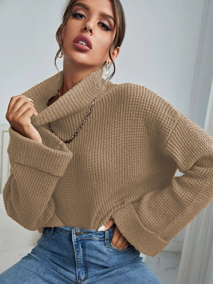 Pull en tricot pour femmes avec col haut et surface texturée Chic und Stil
