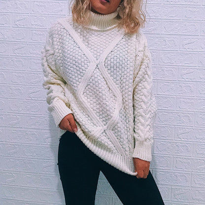 Pull en grosse maille pour femme avec un motif de torsade à la mode et un grand col Chic und Stil