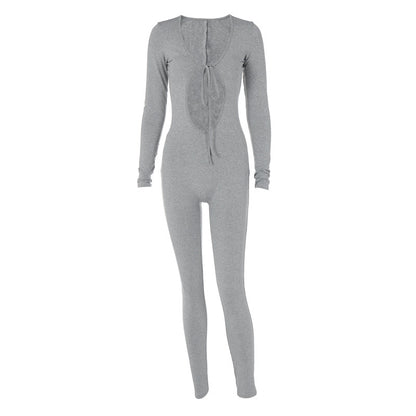 Combinaison longue à manches longues pour femmes, ajustée, avec décolleté en forme de cœur et détail lacé Chic und Stil