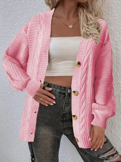 Dames gros tricot cardigan avec détails de boutons et motif en torsades Chic und Stil
