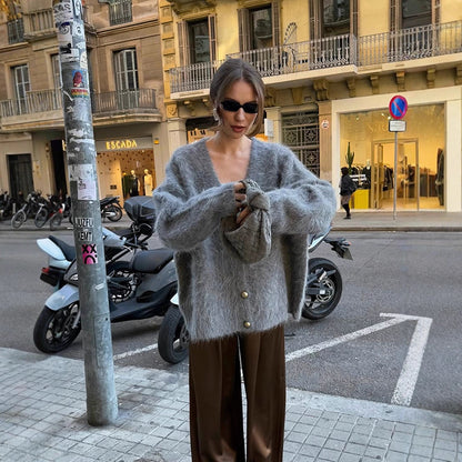 Dames douce et douillette veste tricotée avec boutons dorés Chic und Stil