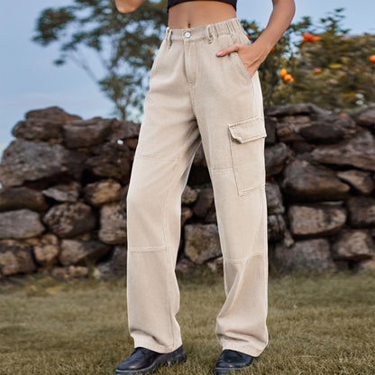 Chic und Stil high-waisted, asymmetrical cut women's cargo pants