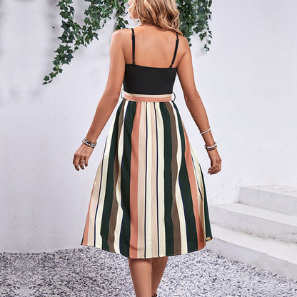 Robe A-line rayée pour femmes avec détail en chaîne et ceinture à nœud Chic und Stil