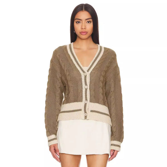 Cardigan décontracté en tricot pour femmes avec décolleté en V profond et une structure de motif en torsade caractéristique Chic und Stil