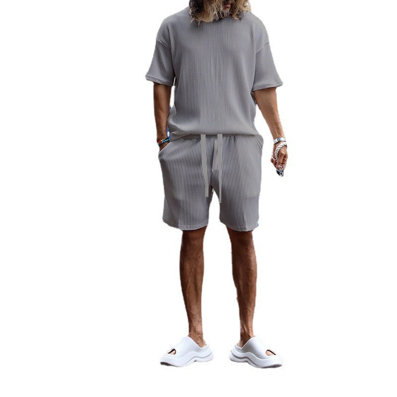 Ensemble de sport respirant pour hommes avec t-shirt à manches courtes et shorts Chic und Stil
