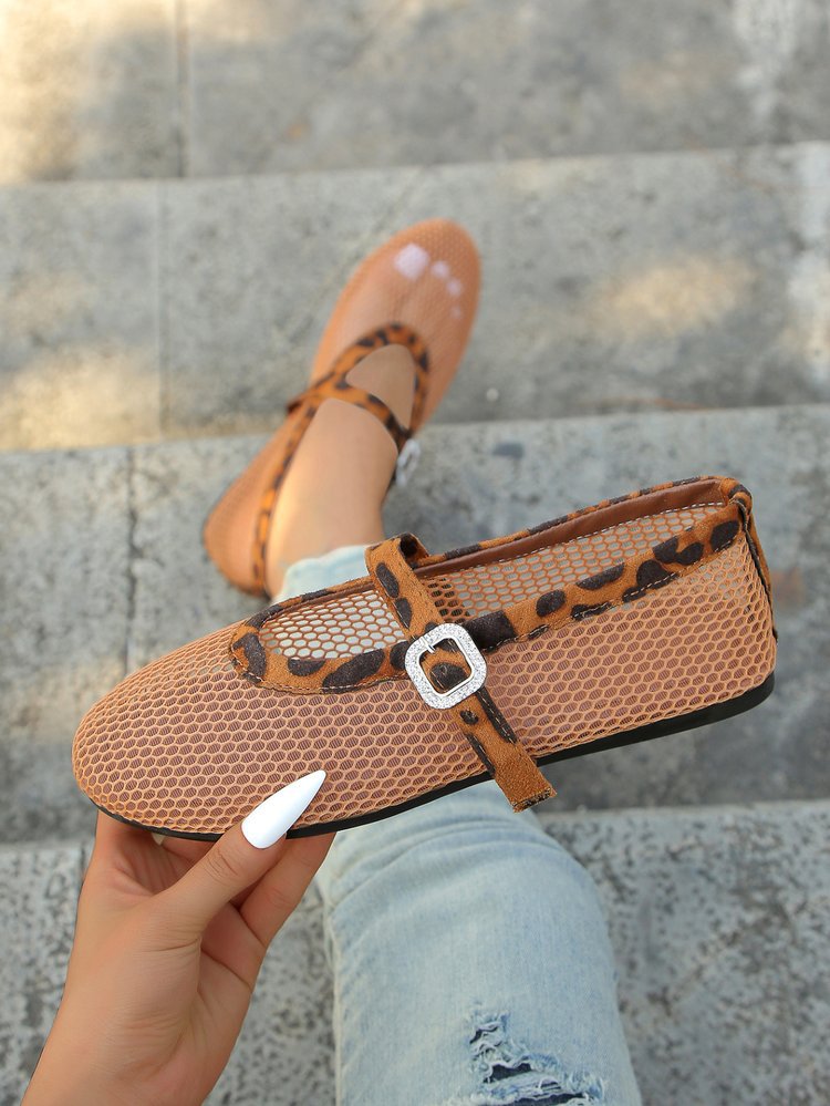 Ballerines élégantes pour dames avec design en maille respirante et bandoulière à la mode Chic und Stil