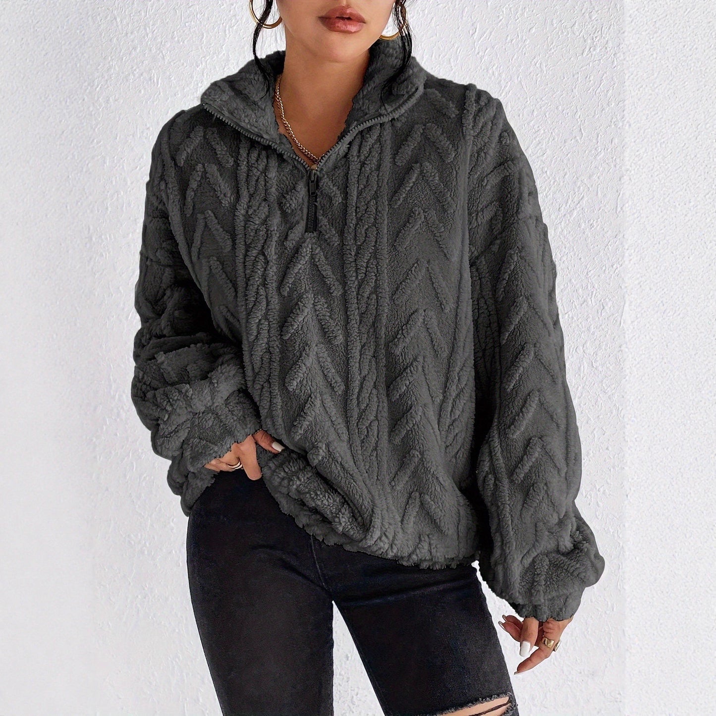 Pull en polaire surdimensionné à motif torsadé Chic und Stil