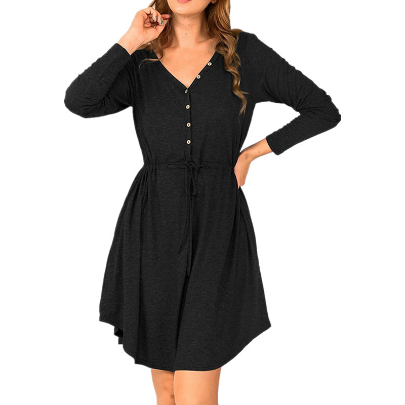 Robe portefeuille décontractée pour femmes avec détails en bouton et cordon de taille Chic und Stil