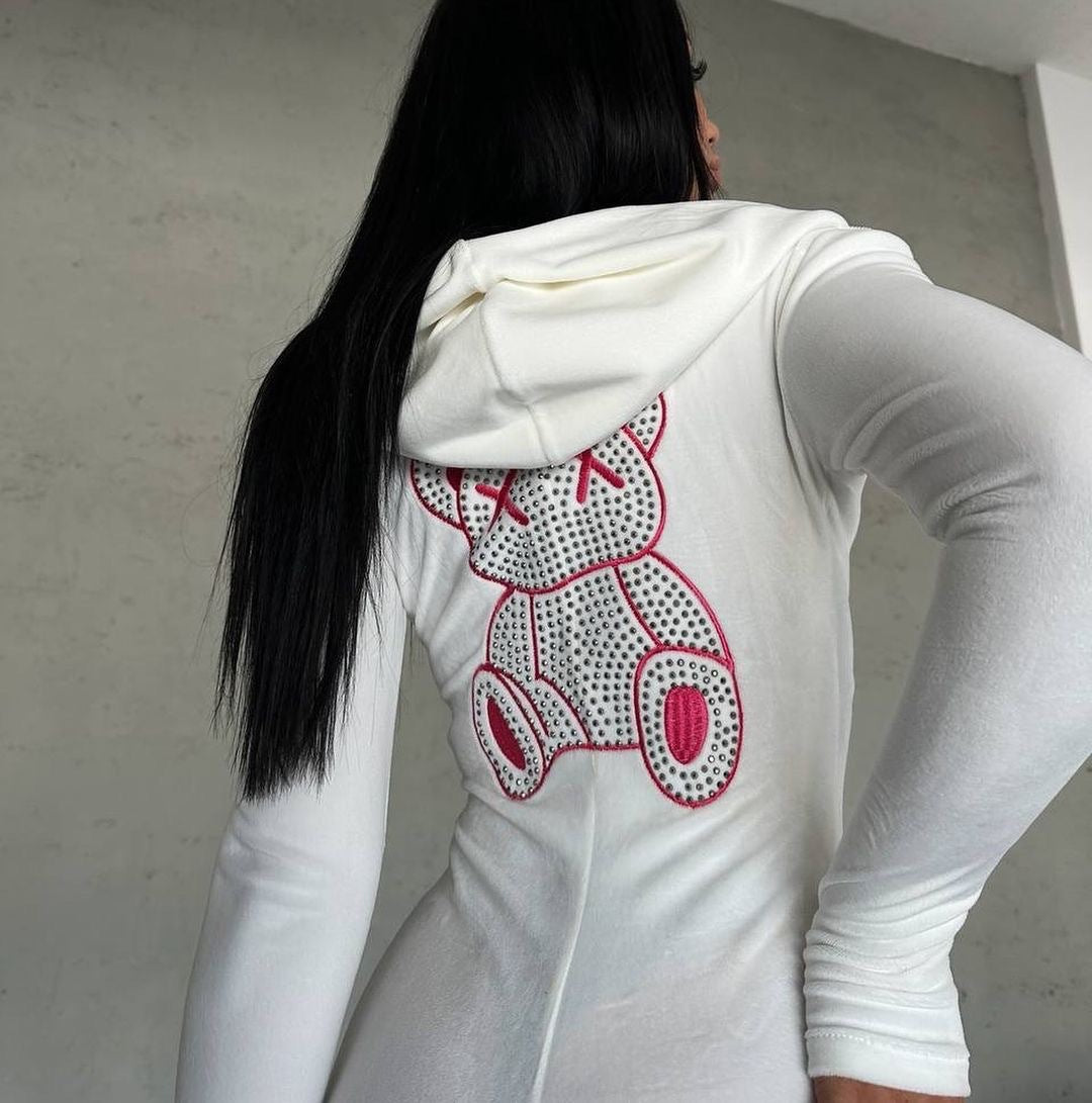 Robe à capuche pour femmes avec motif d'ours scintillant et coupe ajustée Chic und Stil