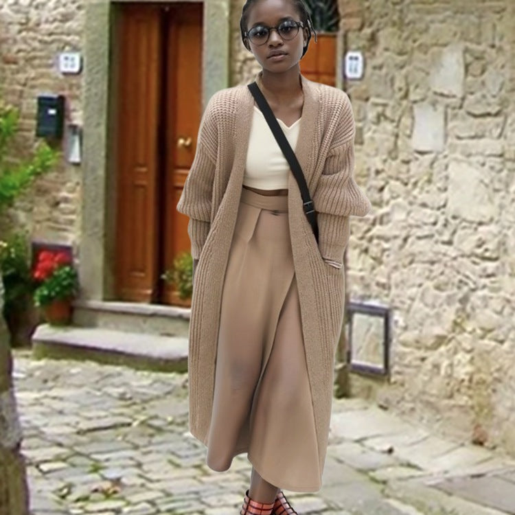 Cardigan long pour femmes avec une silhouette décontractée et des poches pratiques Chic und Stil