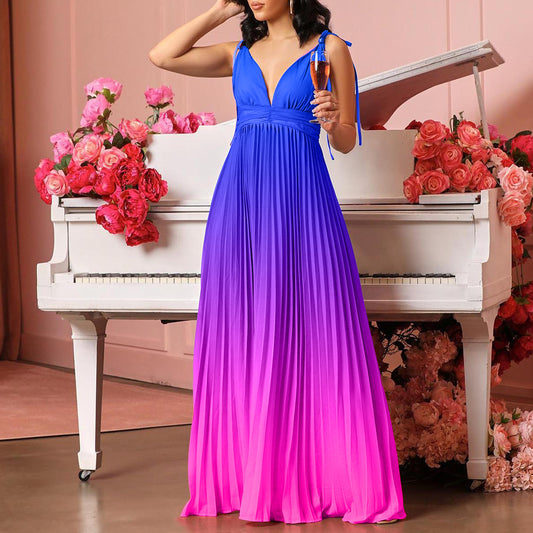 Robe maxi plissée pour femmes avec bretelles réglables et décolleté en V Chic und Stil