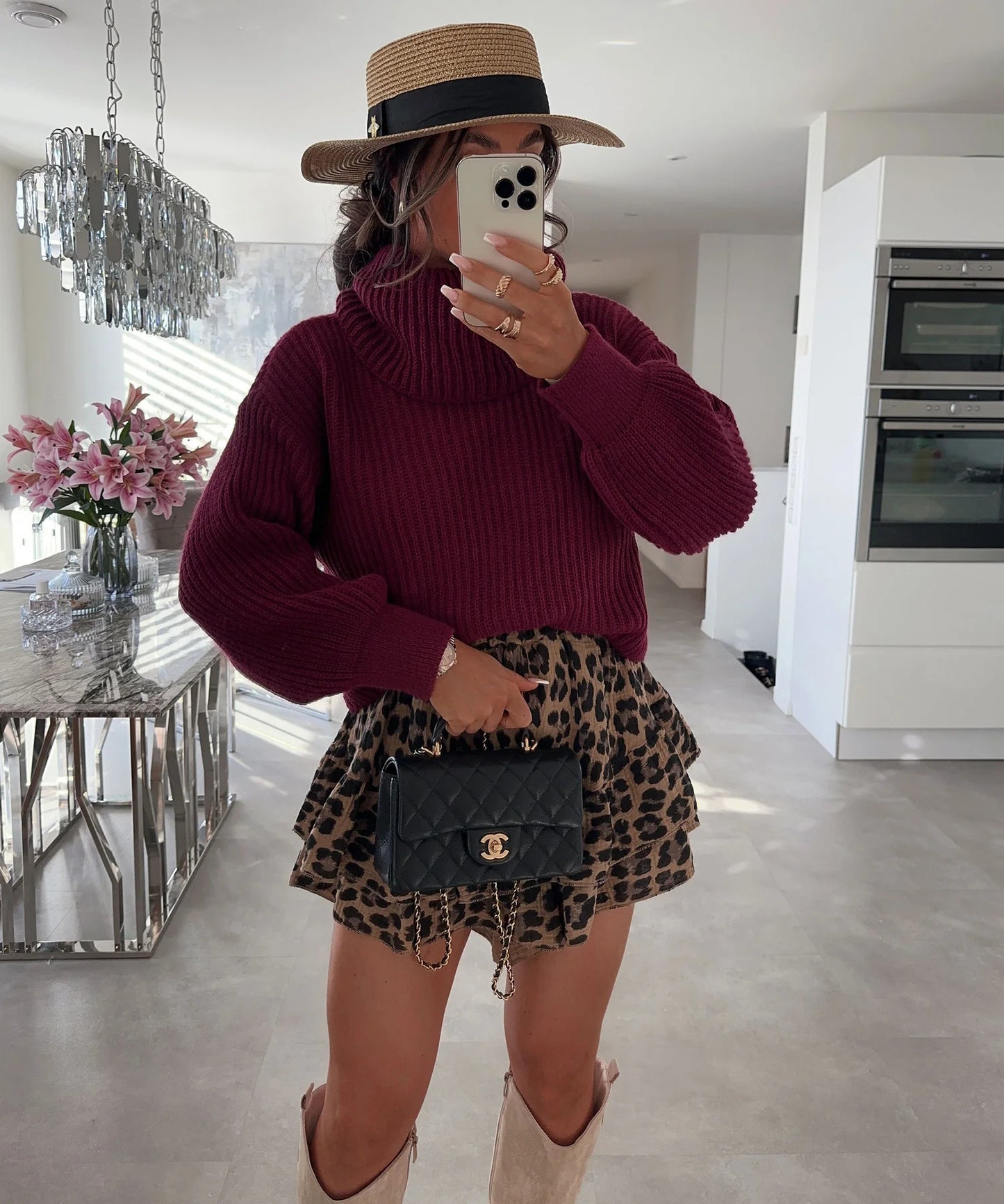 Pull en laine pour femmes avec col haut et manches volumineuses Chic und Stil