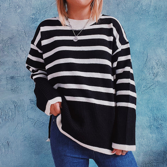 Pull en tricot décontracté pour femmes avec un motif rayé moderne et une fine structure côtelée Chic und Stil