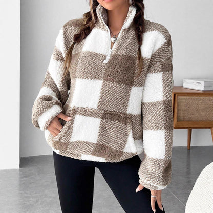 Dames Pull en tartan pelucheux avec demi-fermeture éclair Chic und Stil