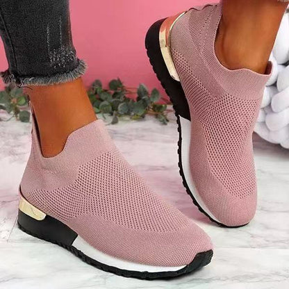 Dames Breatheable Slip-On Sneakers avec dessus en tricot flexible Chic und Stil