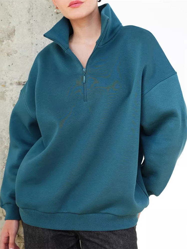 Pull femme décontracté avec capuche, col mi-haut et élégant tirant en anneau Chic und Stil