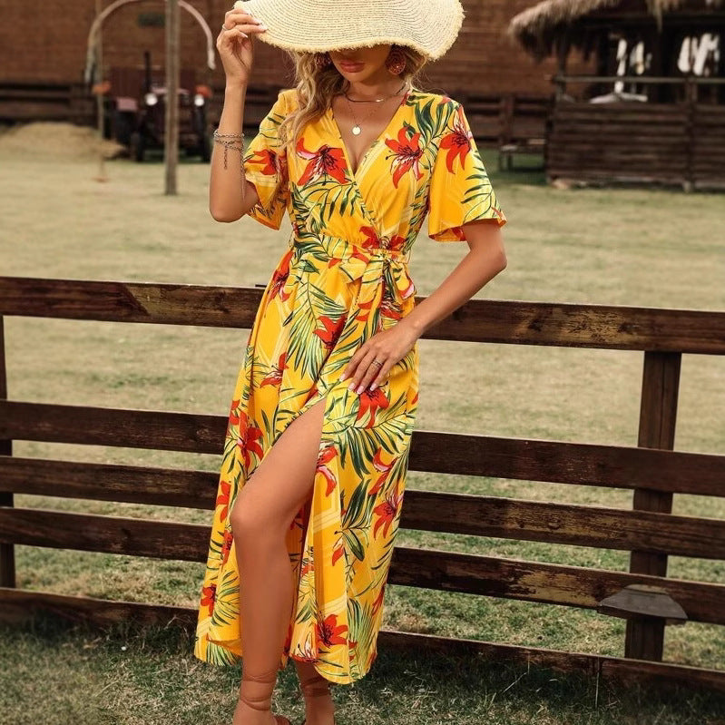 Robe maxi portefeuille pour femmes avec imprimé floral et fente haute Chic und Stil