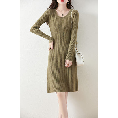 Robe en tricot pour femmes avec une fine structure côtelée et une coupe cintrée Chic und Stil