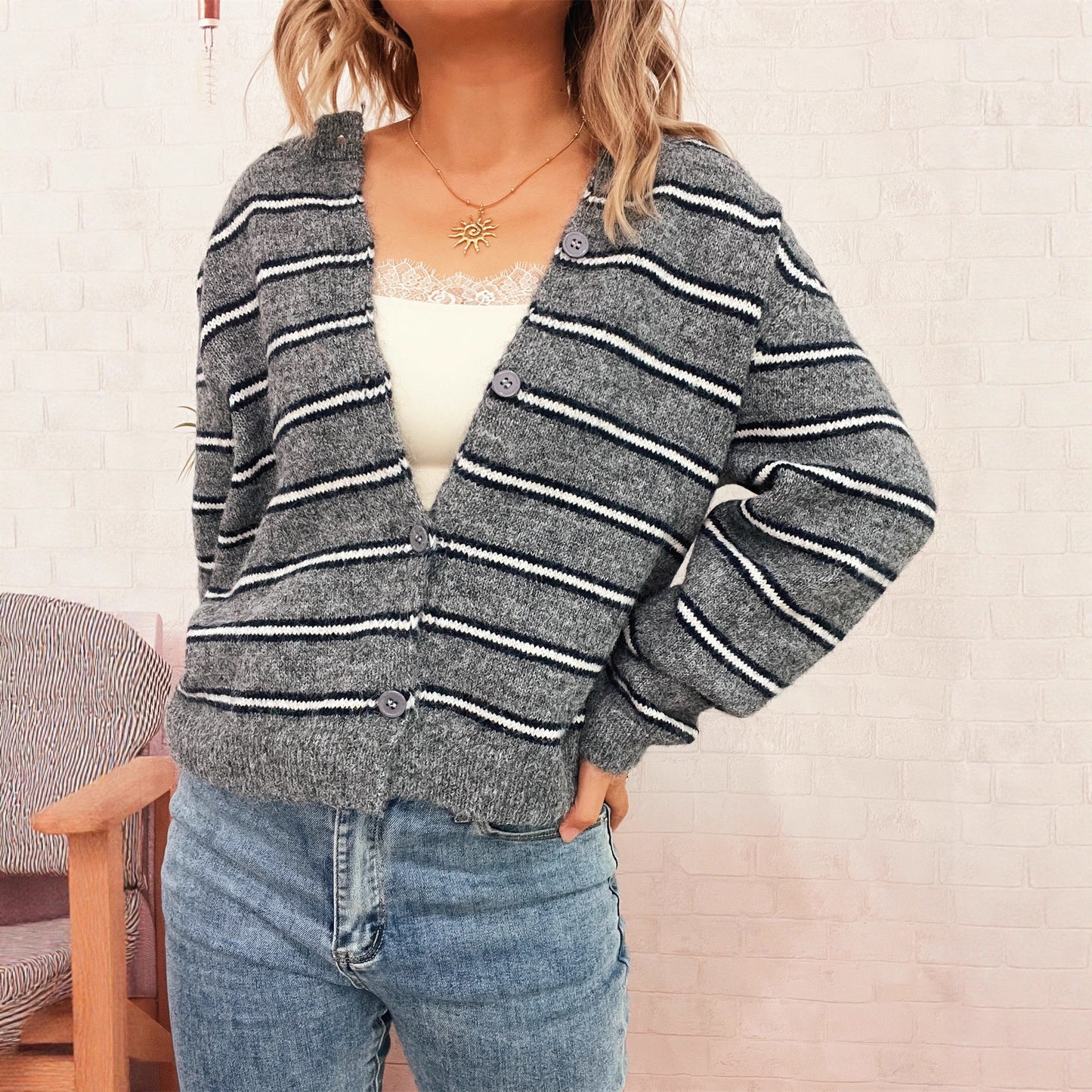 Dames cardigan en tricot à manches longues avec motif rayé tendance Chic und Stil