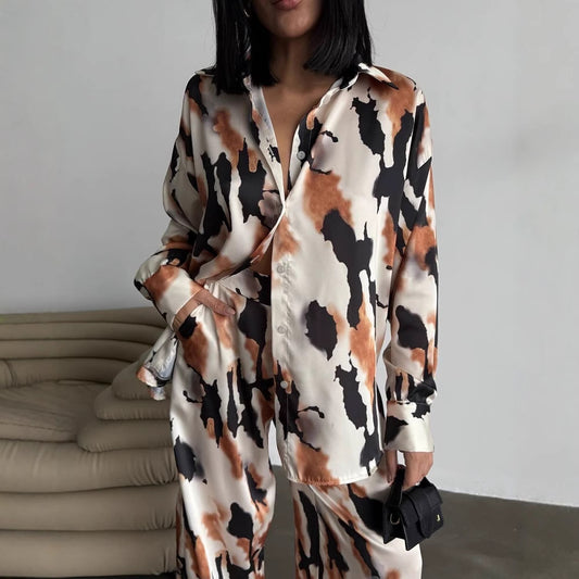 Dames élégante blouse en satin Chic und Stil