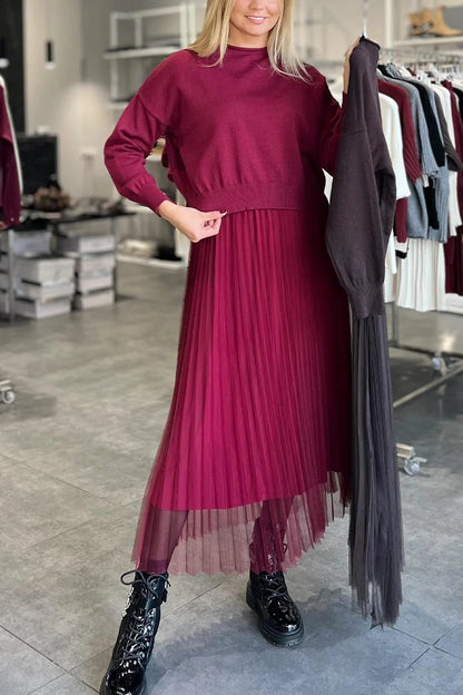 Dames Ensemble élégant jupe plissée et pull Chic und Stil