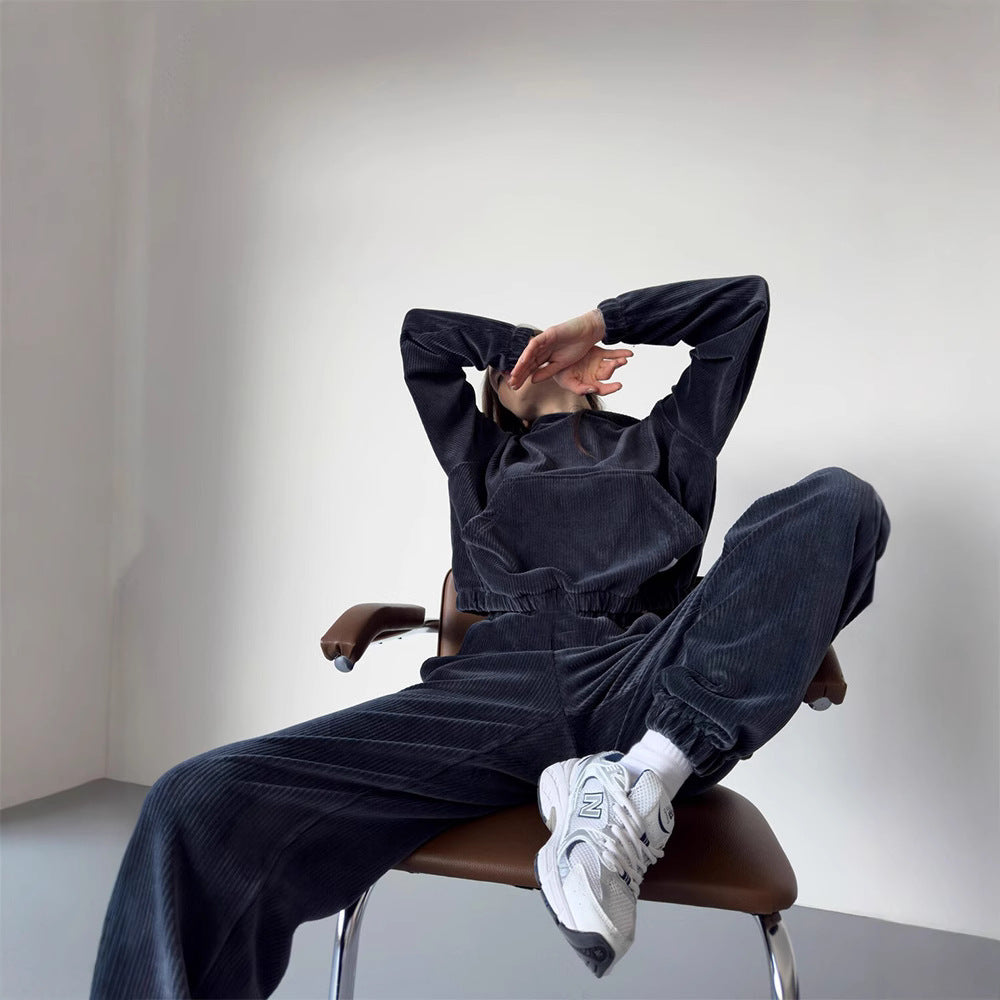 Dames doux ensemble à capuche en cordon avec taille élastique Chic und Stil