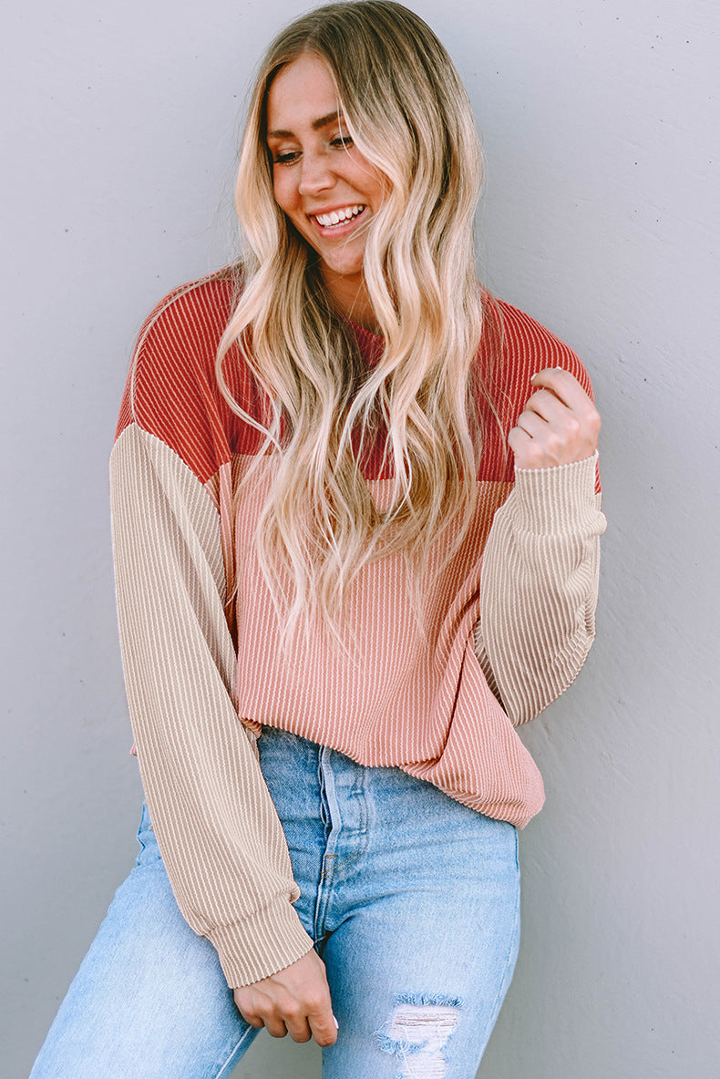 Pull femme décontracté avec structure côtelée et blocs de couleur Chic und Stil