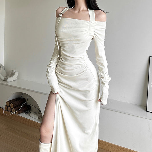 Dames Élégant Maxi Robe avec Design d'Épaule Asymétrique et Détails de Volant Raffinés Chic und Stil