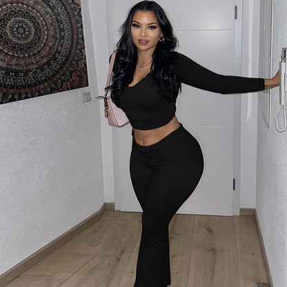 Fitted lounge set for women with long sleeves and wide pants Chic and Style