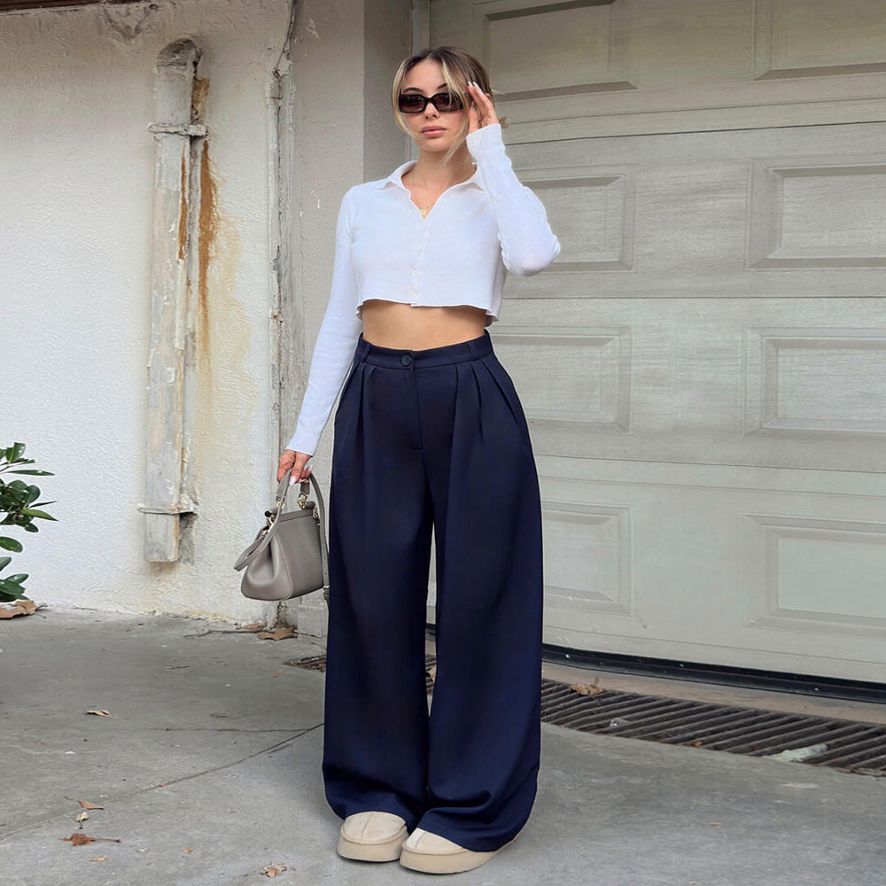 Dames élégant et à la mode ensemble de pantalons larges et de blouse cropped Chic und Stil
