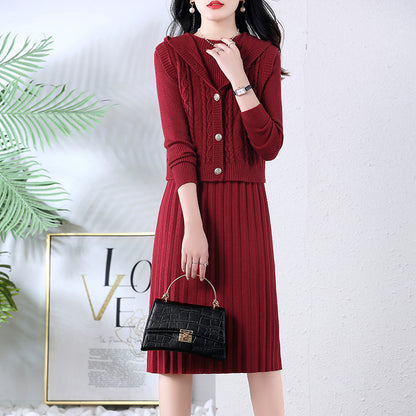 Robe en tricot élégante pour femmes avec grand col et détails de boutons Chic und Stil