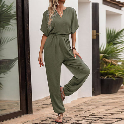 Dames Jumpsuit élégant à décolleté en V avec taille élastique et jambes larges Chic und Stil