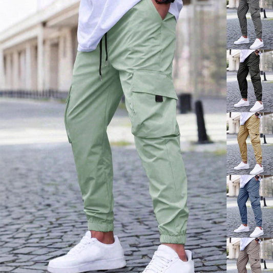 Men's cargo pants with elastic waistband and practical side pockets Chic and Style