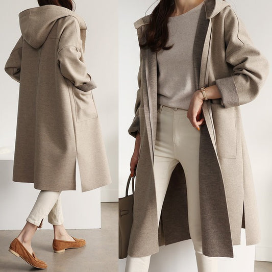 Fashionable women's hooded coat made of high-quality fabric Chic and Style