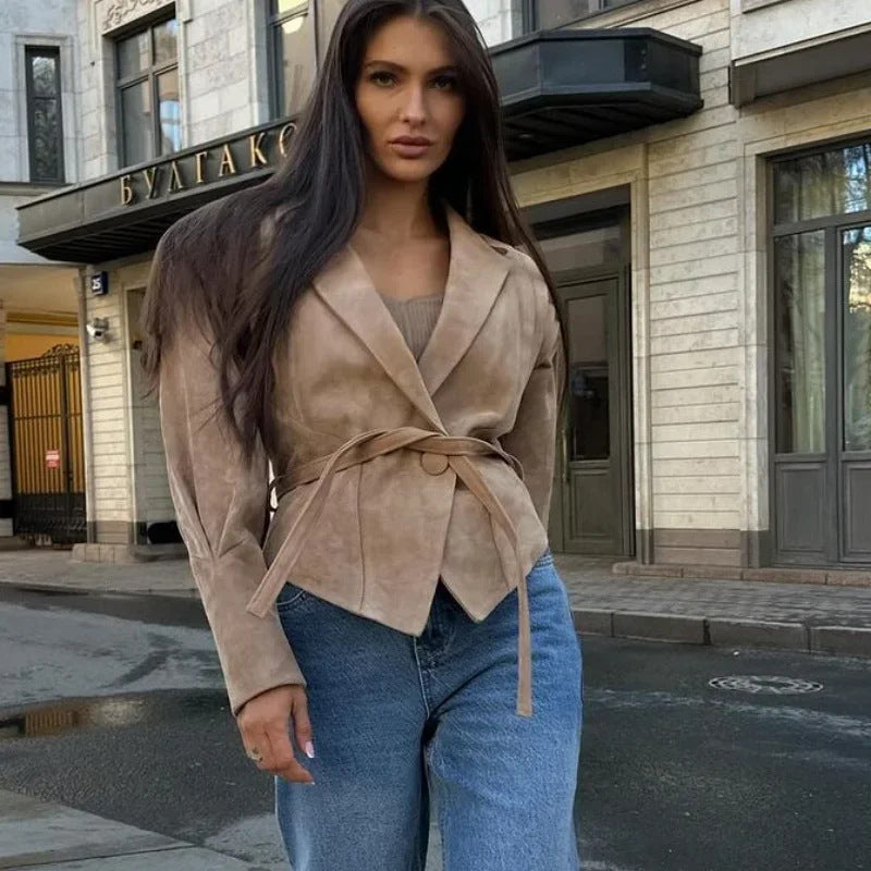 Blazer en Suède Élégant et Ajusté pour Femme Chic & Stil