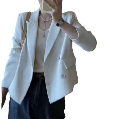 Blazer pour femmes ajusté avec coupe décontractée Chic und Stil