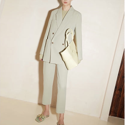Double-breasted fitted blazer set for women and slim pants Chic and Style