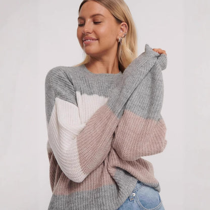 Pull en tricot confortable pour femmes avec un motif moderne et une coupe décontractée Chic und Stil