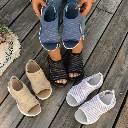 Dames Compensateurs confortables avec une tige respirante et une semelle flexible Chic und Stil