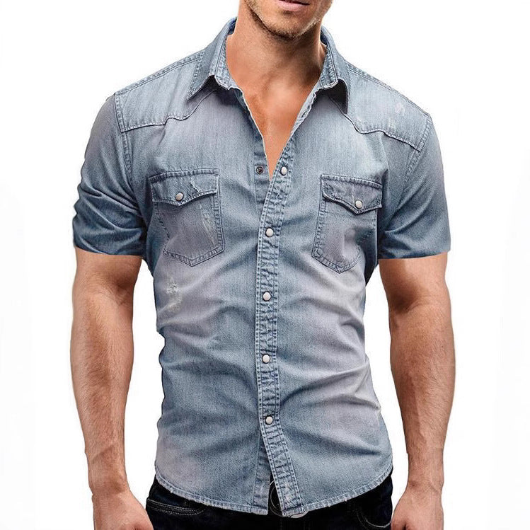Chemise en denim à manches courtes pour hommes avec poches à rabat classiques Chic und Stil