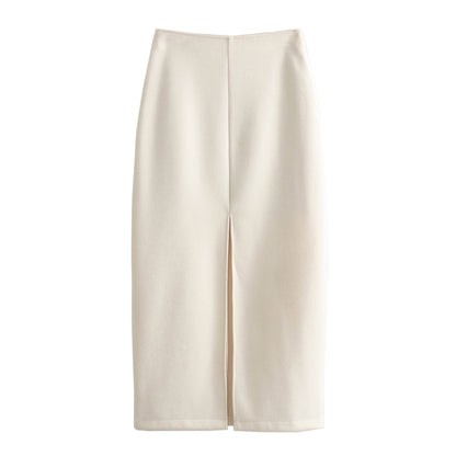 Elegant short jacket for women with structured button details Chic und Stil