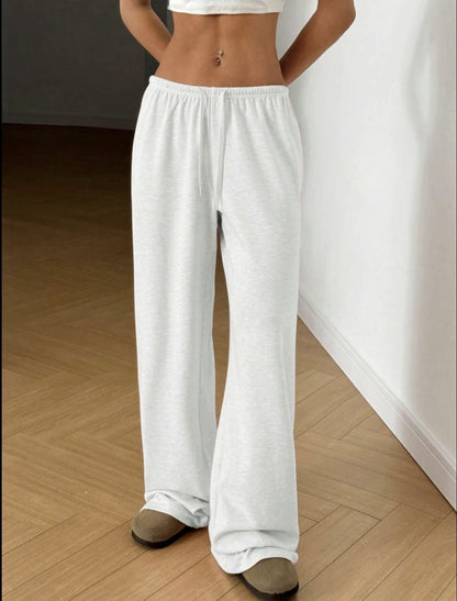 Loose sweatpants for ladies with elastic waistband Chic and Style