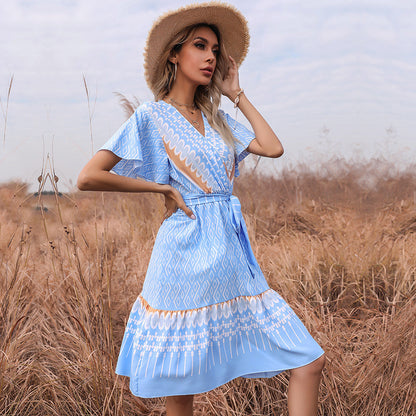 Robe midi enveloppante pour femmes avec motifs décoratifs Chic und Stil