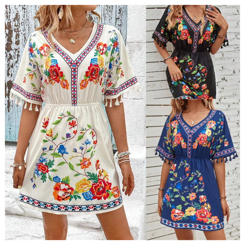 Robe de loisirs pour femmes avec un design floral et des manches à franges Chic und Stil